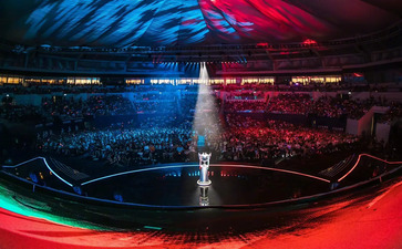 央媒批准网游“精神鸦片” 游戏股全程下跌