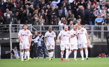 为什么青少年容易沉迷于网络游戏？